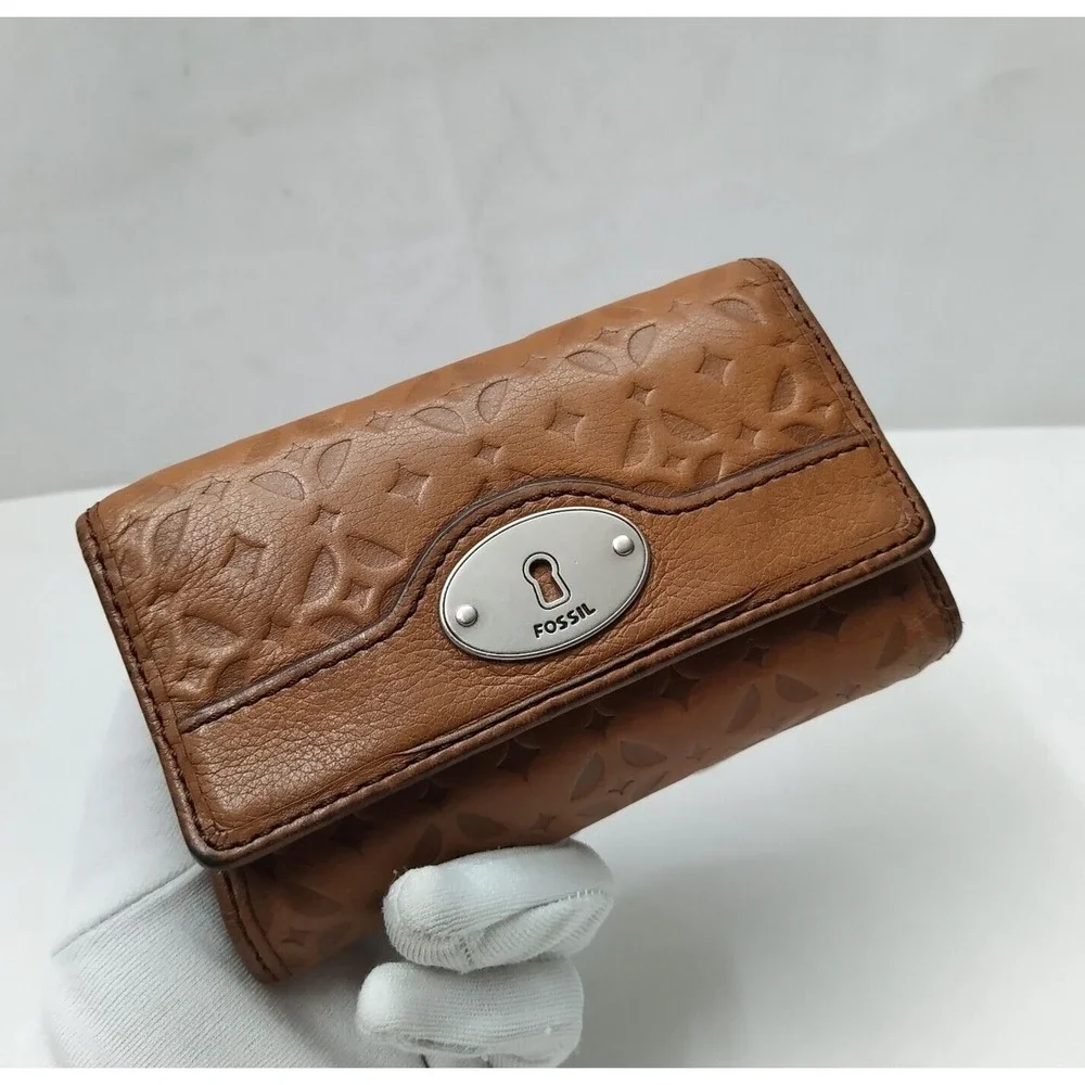 Fossil Brown Leather Credit Card ID Window Trifold Wallet